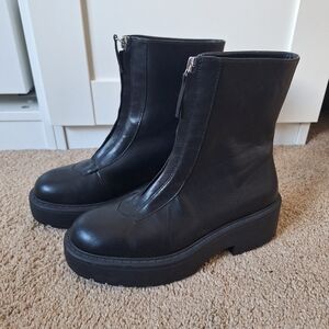 Steve Madden Chunky Sole Zipper Boots Brand New Sizes 8 & 9 Women's